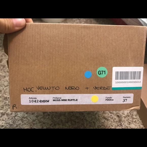 Joshua Sanders Velvet ruffle loafer NEW in BOX - Picture 3 of 5